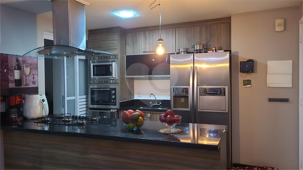 APARTAMENTO em TATUAPÉ