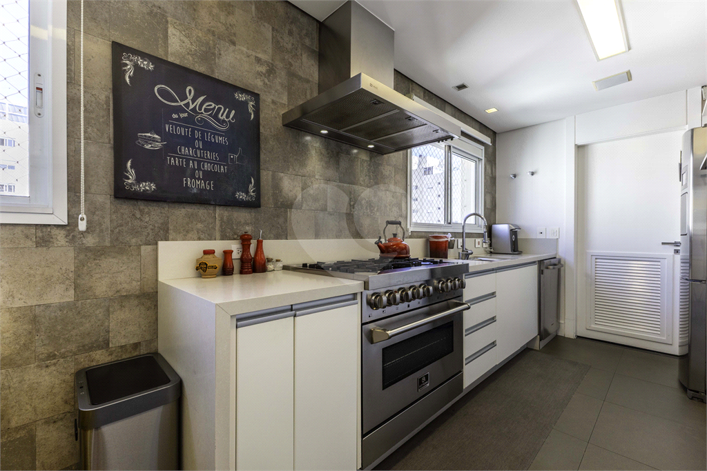 APARTAMENTO À VENDA COM 3 QUARTOS - 3 VAGAS NA VILA LEOPOLDINA