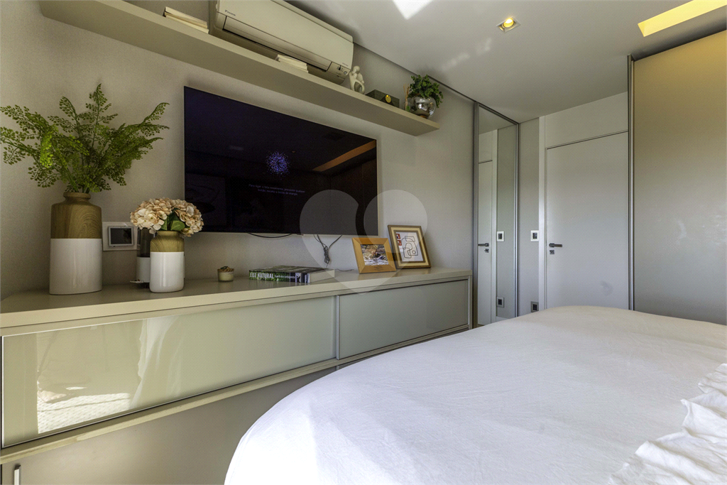APARTAMENTO À VENDA COM 3 QUARTOS - 3 VAGAS NA VILA LEOPOLDINA