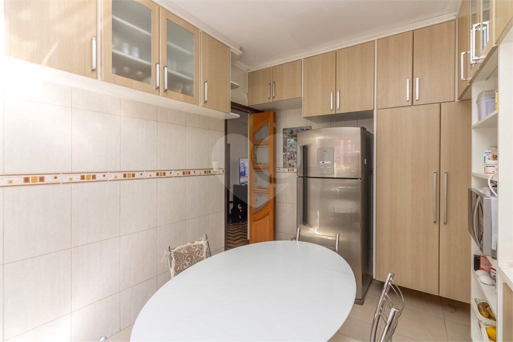 Casa de Vila - Saúde - 3 Quartos / Dormitórios - 1 Vaga - Venda / Compra