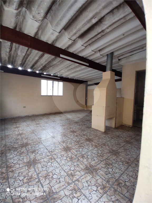 Excelente Terreno na Avenida Do Guaca com 05 casas!!!