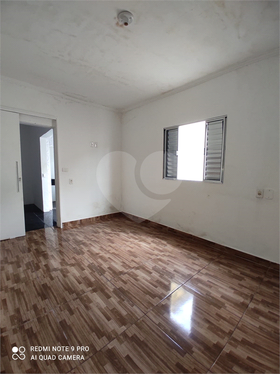 Excelente Terreno na Avenida Do Guaca com 05 casas!!!