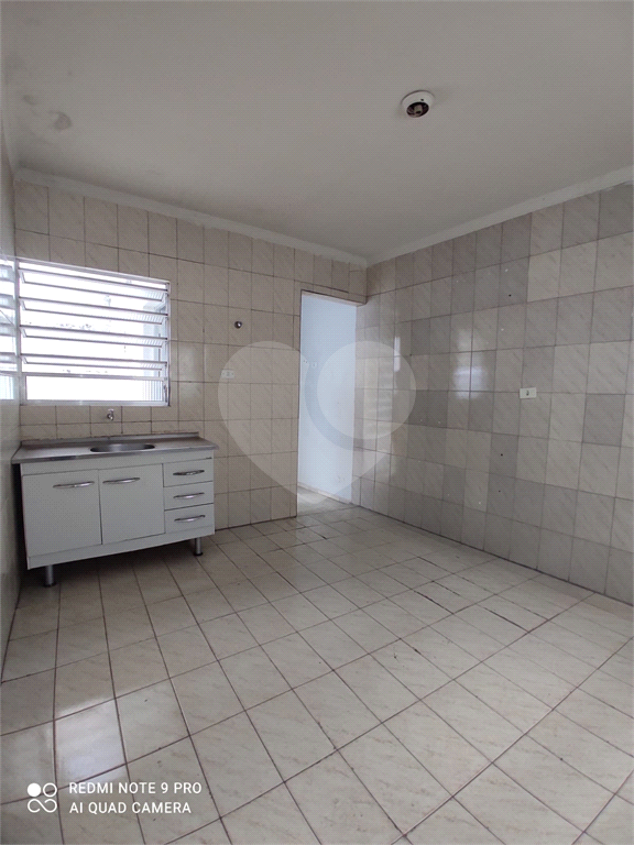 Excelente Terreno na Avenida Do Guaca com 05 casas!!!