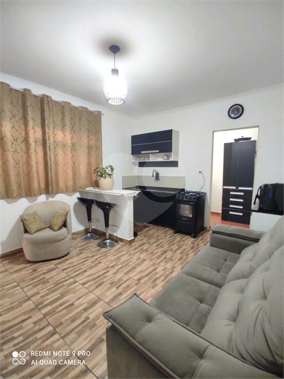Excelente Terreno na Avenida Do Guaca com 05 casas!!!