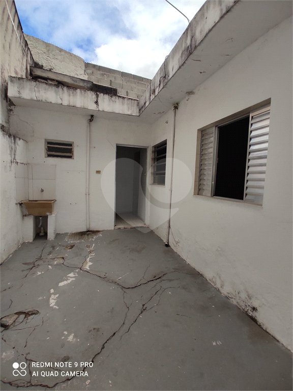 Excelente Terreno na Avenida Do Guaca com 05 casas!!!