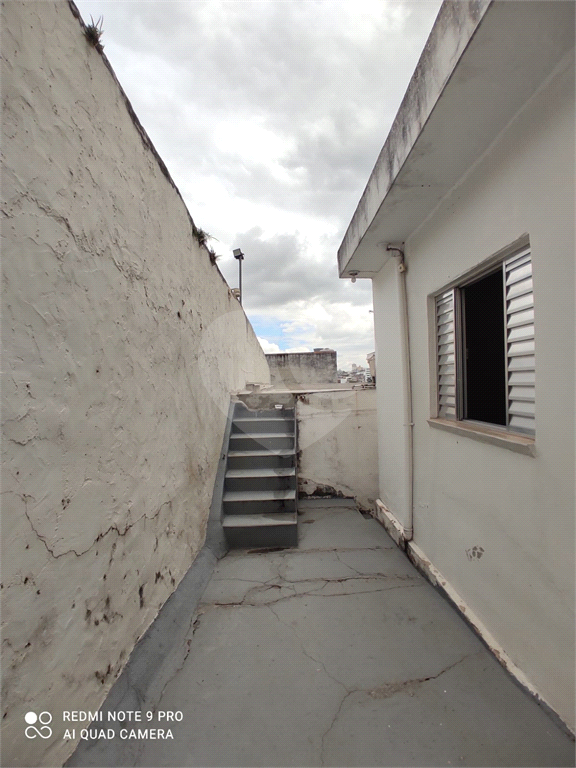 Excelente Terreno na Avenida Do Guaca com 05 casas!!!