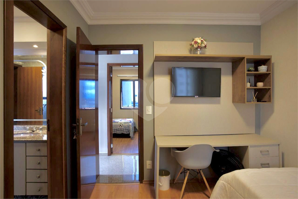 Apartamento amplo à venda no Tatuapé 