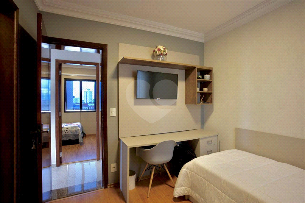 Apartamento amplo à venda no Tatuapé 