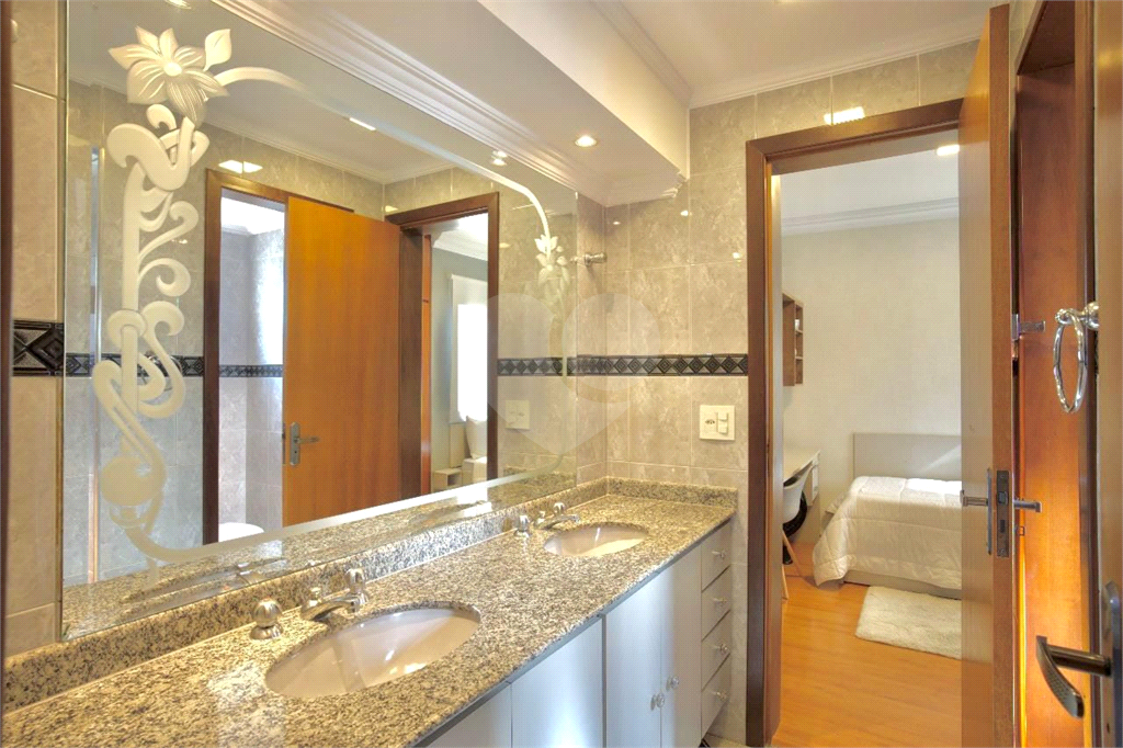 Apartamento amplo à venda no Tatuapé 