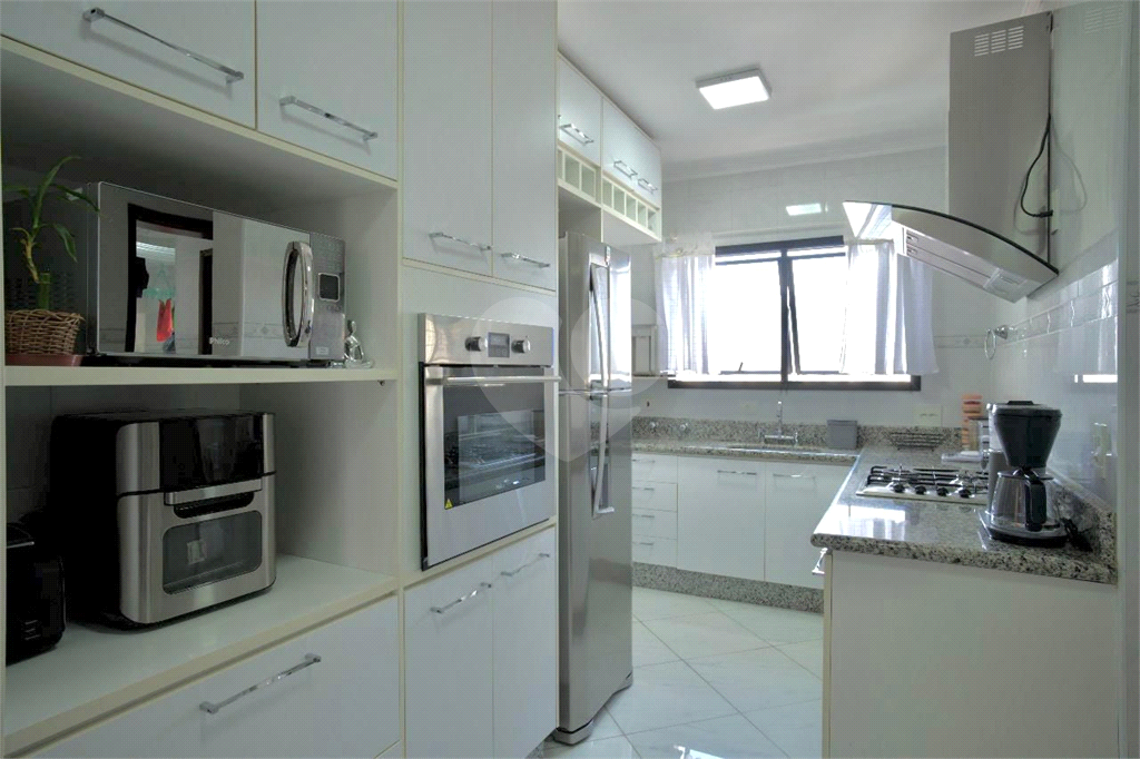 Apartamento amplo à venda no Tatuapé 