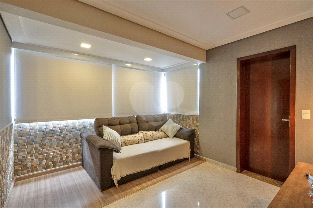 Apartamento amplo à venda no Tatuapé 