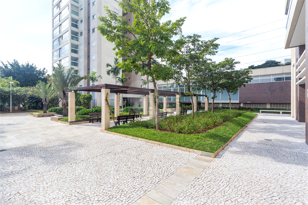 APARTAMENTO À VENDA COM 3 QUARTOS - VARANDA GOURMET - 2 VAGAS NA VILA LEOPOLDINA
