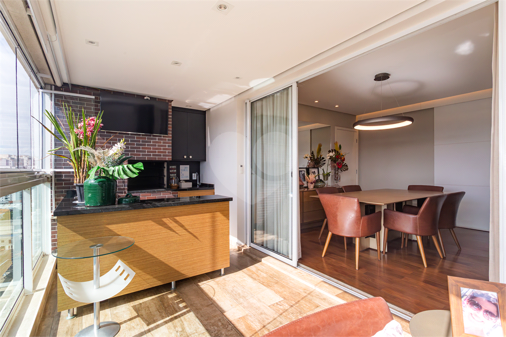 APARTAMENTO À VENDA COM 3 QUARTOS - VARANDA GOURMET - 2 VAGAS NA VILA LEOPOLDINA