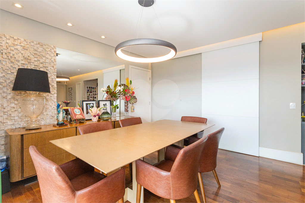 APARTAMENTO À VENDA COM 3 QUARTOS - VARANDA GOURMET - 2 VAGAS NA VILA LEOPOLDINA