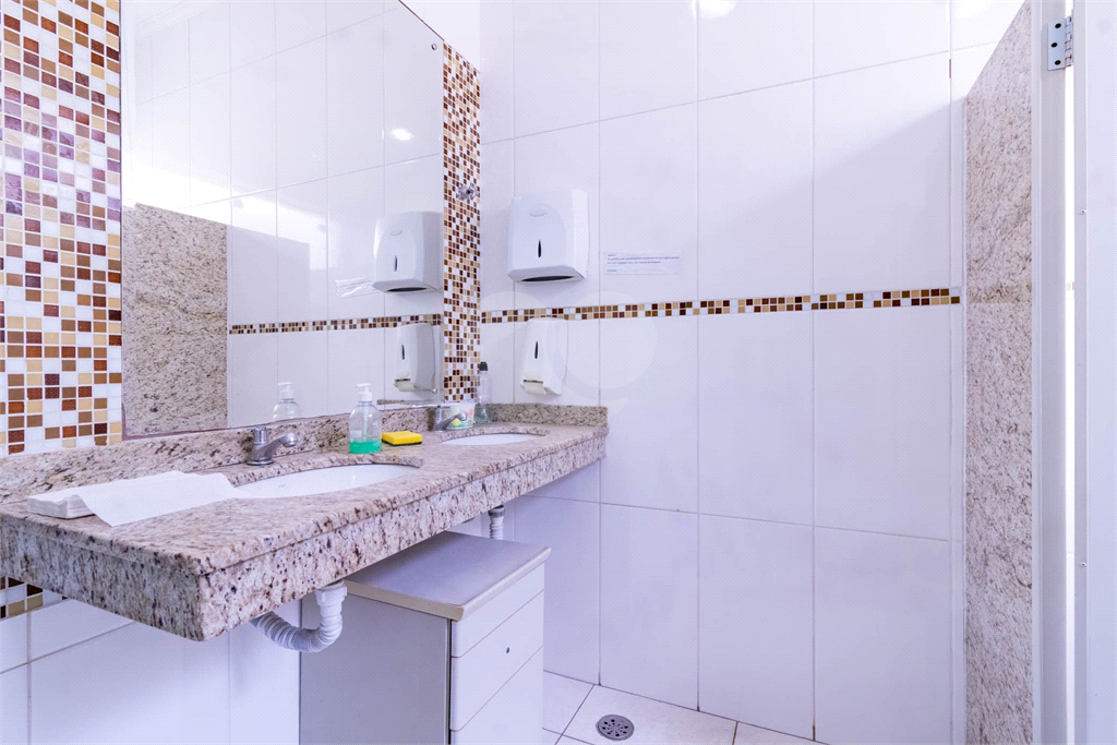 PRÉDIO COMERCIAL PARA VENDA OU LOCAÇÃO – VILA PRUDENTE (PRÓXIMO AO METRÔ)