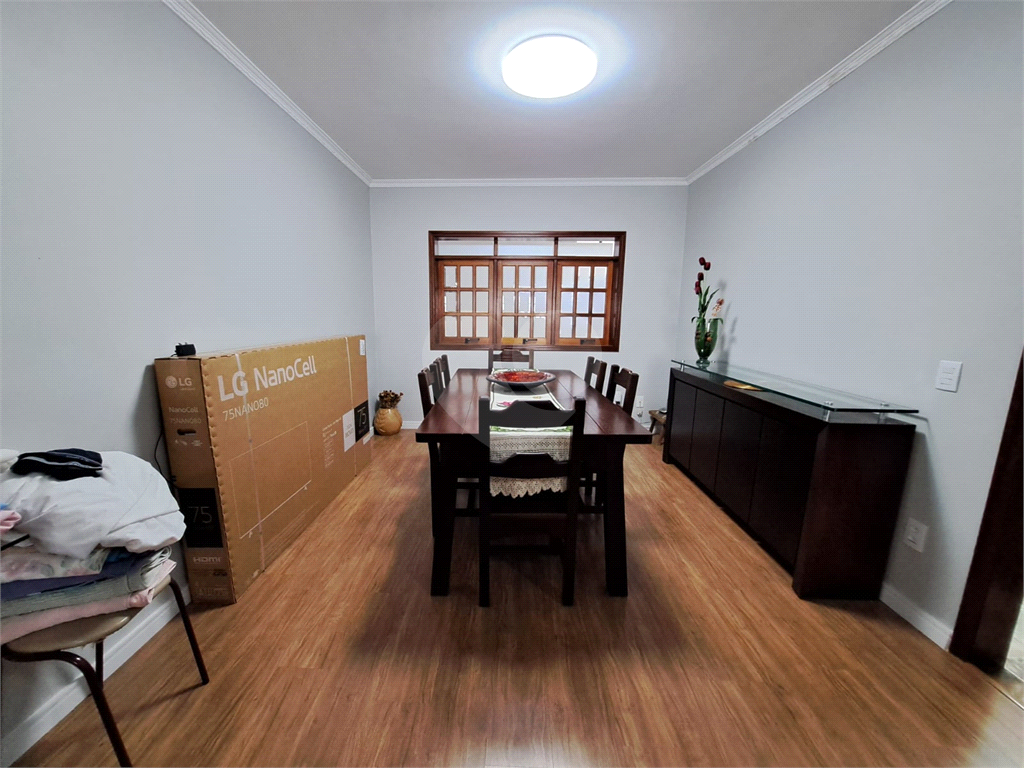 Sobrado à Venda no Tatuapé | 180 m² | 3 Dormitórios | 1 Suíte | 2 Vagas de Garagem