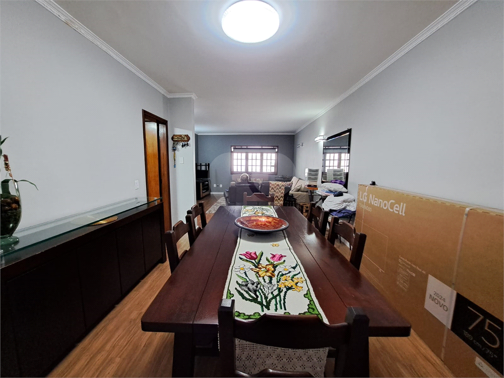 Sobrado à Venda no Tatuapé | 180 m² | 3 Dormitórios | 1 Suíte | 2 Vagas de Garagem