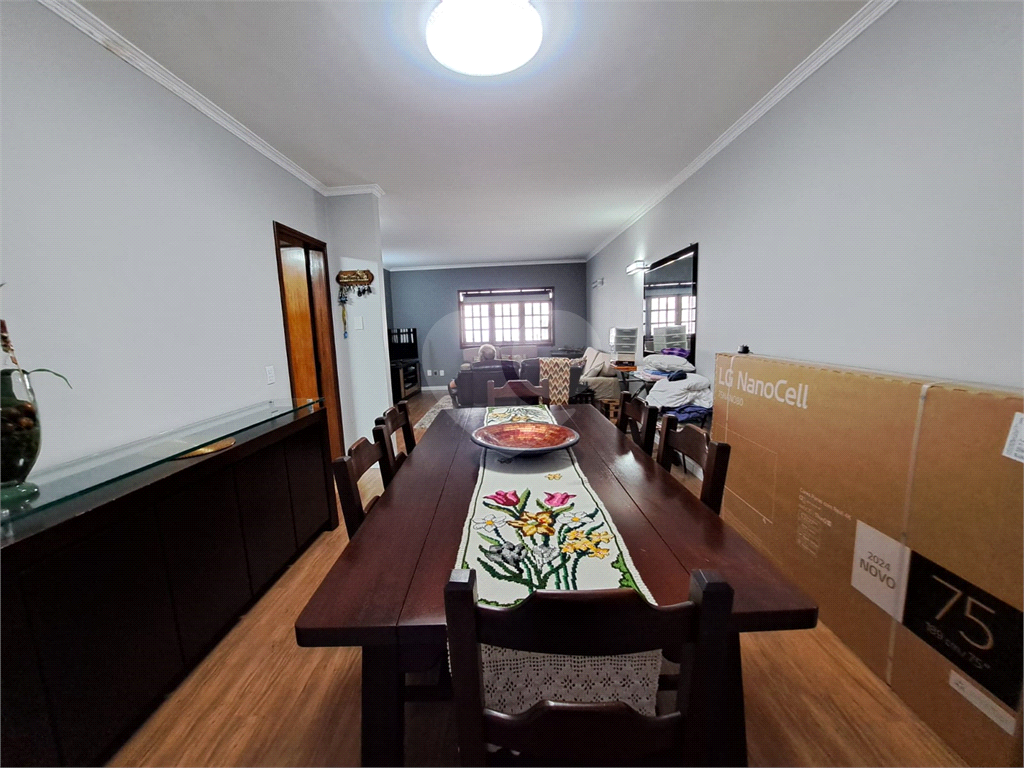 Sobrado à Venda no Tatuapé | 180 m² | 3 Dormitórios | 1 Suíte | 2 Vagas de Garagem