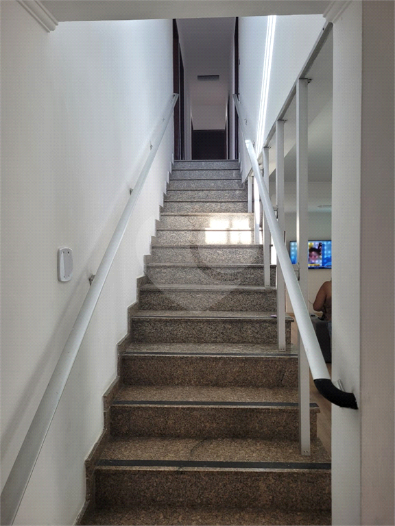 Sobrado, 5 quartos, 298 m² - Foto 2