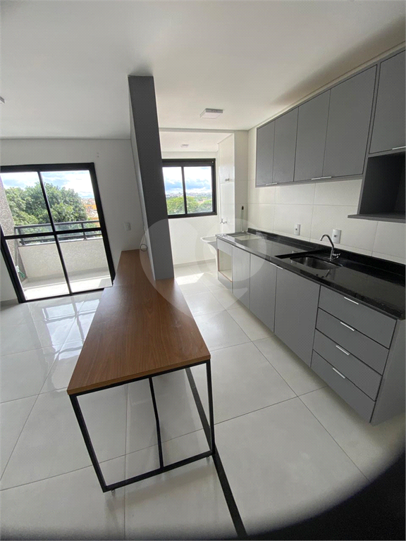 Apartamento à venda e aluguel com 2 quartos, 60m² - Foto 10