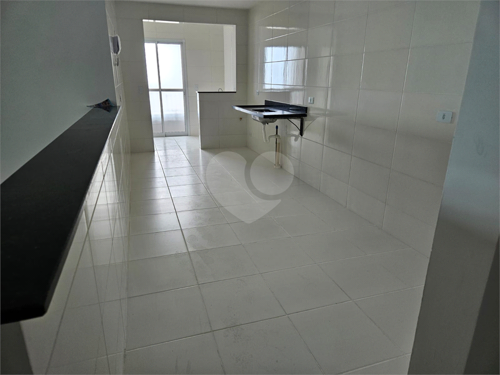 Apartamento de Alto Padrão com Vista para o Mar na Vila Caiçara – Praia Grande
