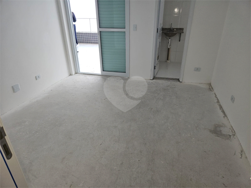 Apartamento de Alto Padrão com Vista para o Mar na Vila Caiçara – Praia Grande