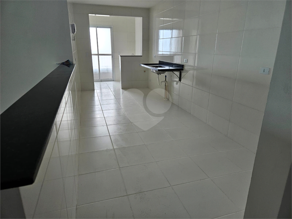 Apartamento de Alto Padrão com Vista para o Mar na Vila Caiçara – Praia Grande