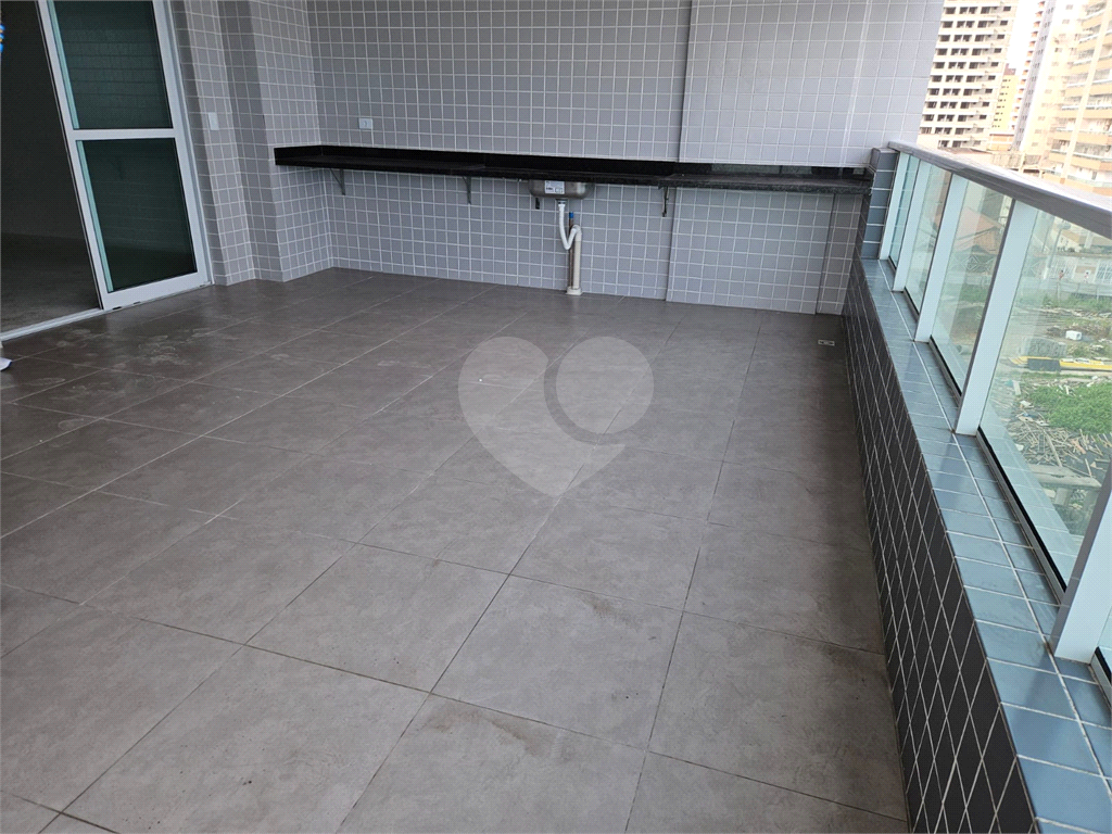 Apartamento de Alto Padrão com Vista para o Mar na Vila Caiçara – Praia Grande