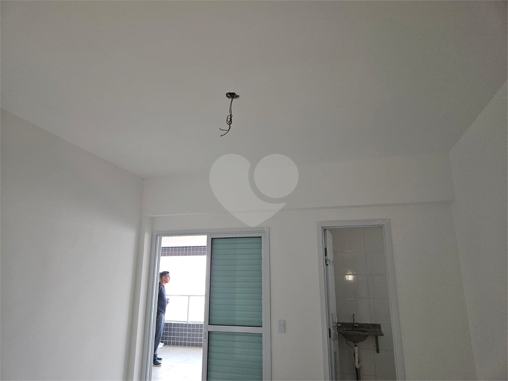 Apartamento de Alto Padrão com Vista para o Mar na Vila Caiçara – Praia Grande