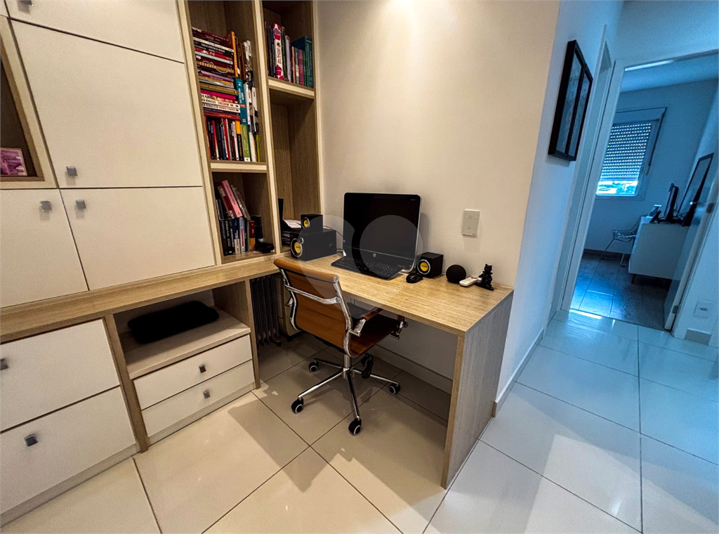 Apartamento no Isla lago dos Patos com 114 metros.