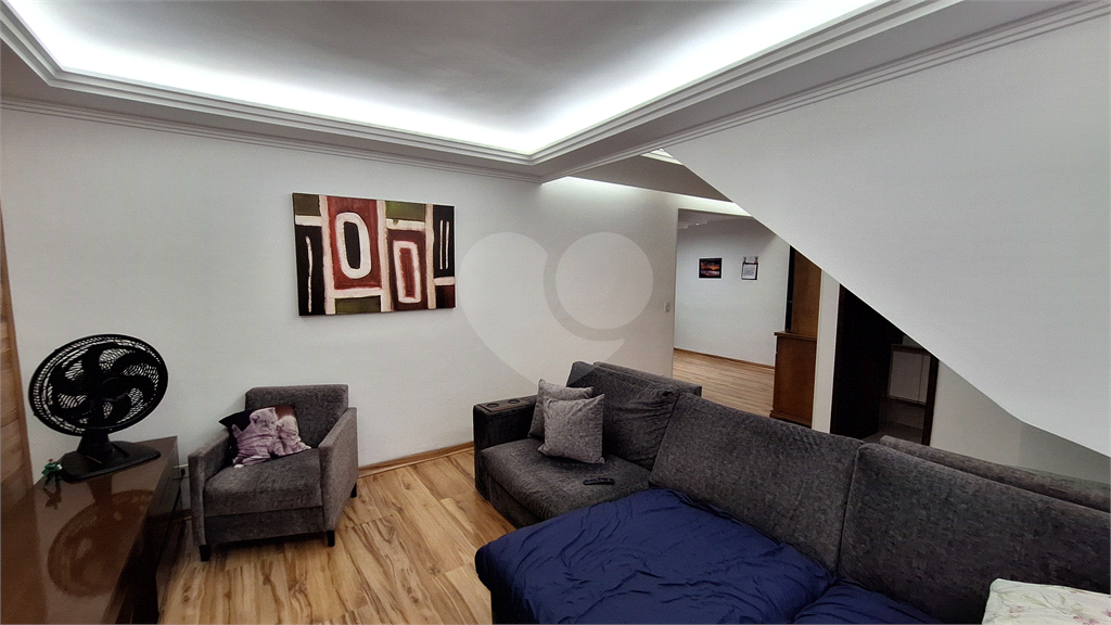 Casa em condomínio fechado na Vila Maria
