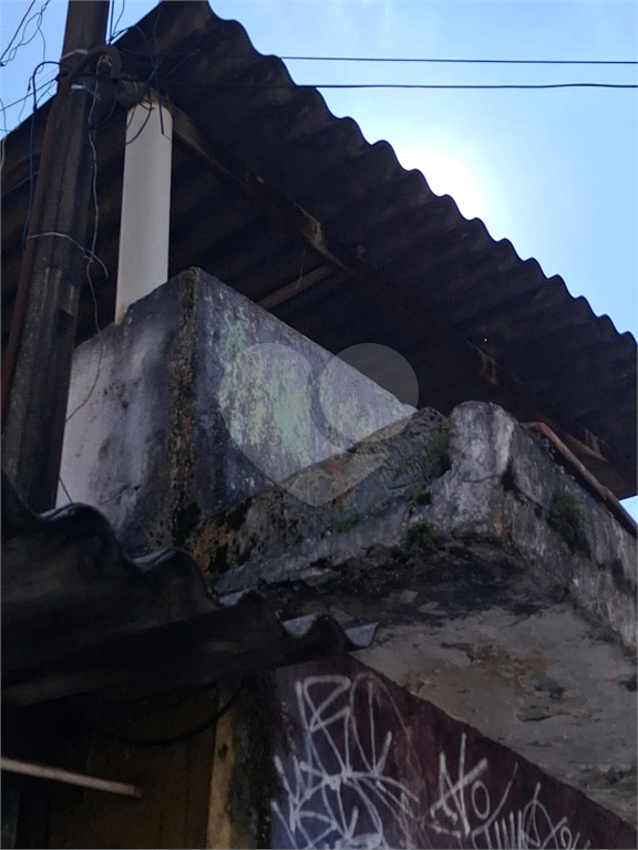GRANDE OPORTUNIDADE - TERREN0 COM 6 SOBRADOS E 4 CASAS A VENDA - EXCELENTE INVESTIMENTO 