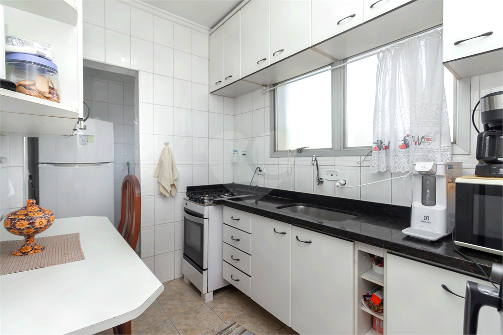 APARTAMENTO 2 DORMITÓRIOS À VENDA NA SAÚDE 