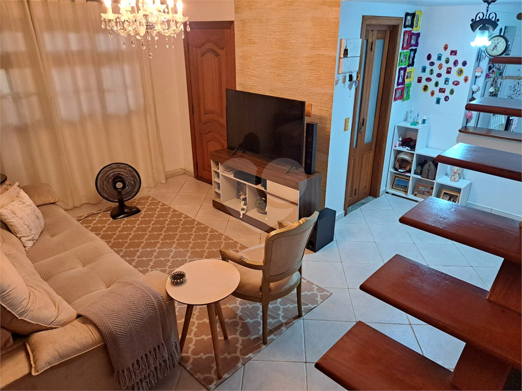 SOBRADO em CASA VERDE