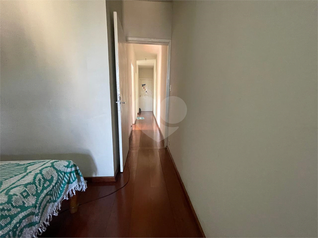 Oportunidade de um Belo sobrado na casa verde Baixa. com 3 dormitórios 1 suite ,piscina ,sala pra 2 ambientes,mais uma Edicula  quarto cozinha banheibanheiro e lavanderia.