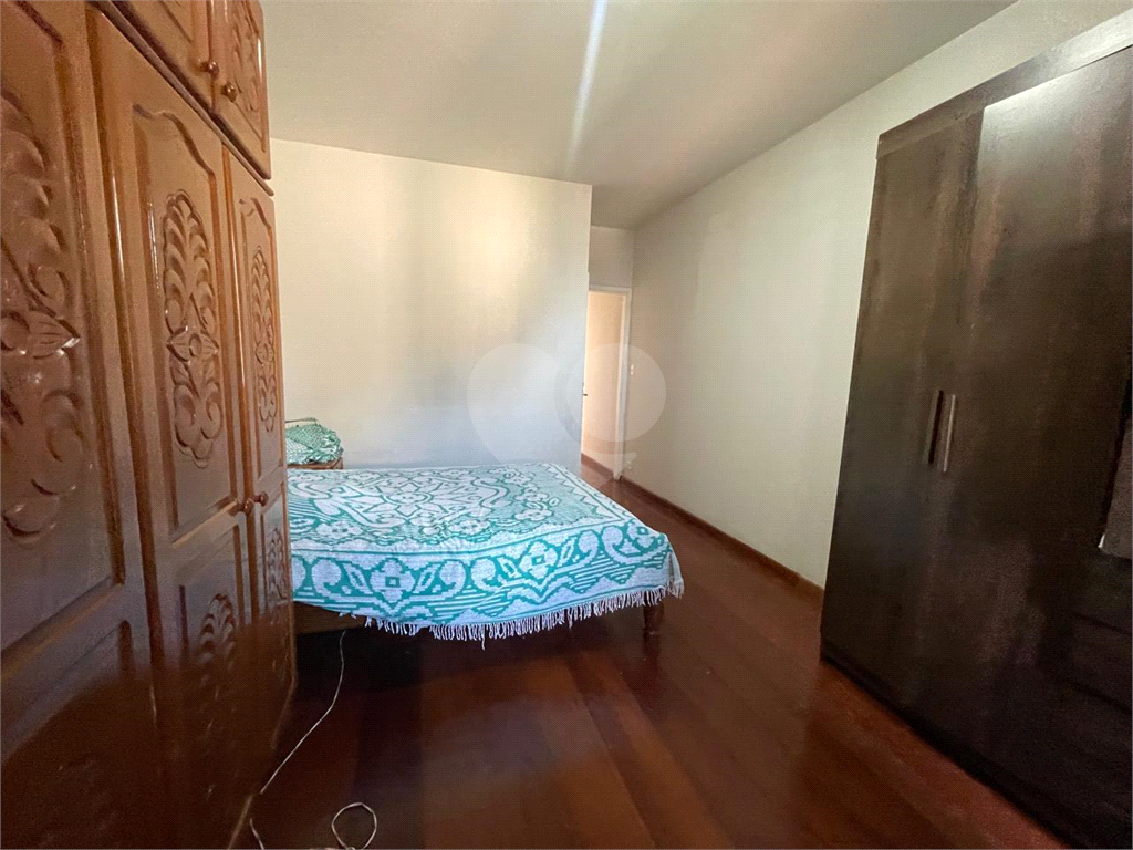 Oportunidade de um Belo sobrado na casa verde Baixa. com 3 dormitórios 1 suite ,piscina ,sala pra 2 ambientes,mais uma Edicula  quarto cozinha banheibanheiro e lavanderia.