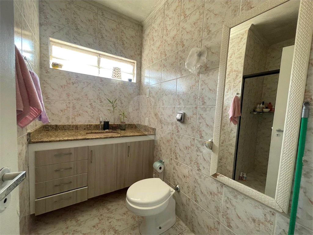 Oportunidade de um Belo sobrado na casa verde Baixa. com 3 dormitórios 1 suite ,piscina ,sala pra 2 ambientes,mais uma Edicula  quarto cozinha banheibanheiro e lavanderia.