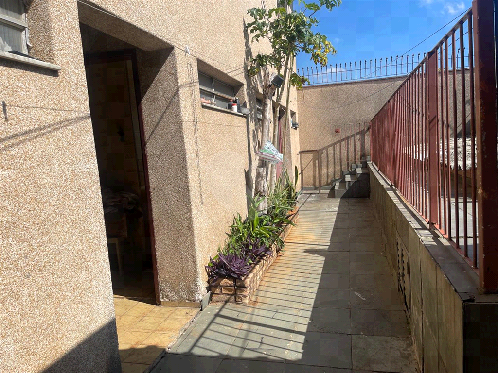 Oportunidade de um Belo sobrado na casa verde Baixa. com 3 dormitórios 1 suite ,piscina ,sala pra 2 ambientes,mais uma Edicula  quarto cozinha banheibanheiro e lavanderia.