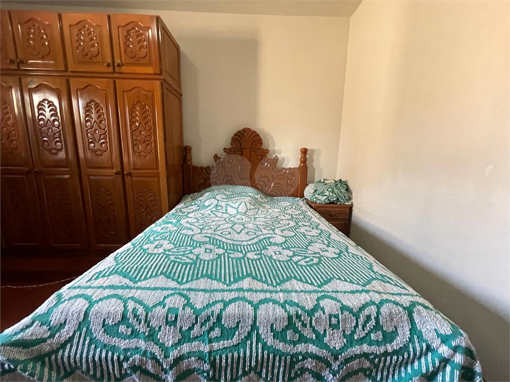 Oportunidade de um Belo sobrado na casa verde Baixa. com 3 dormitórios 1 suite ,piscina ,sala pra 2 ambientes,mais uma Edicula  quarto cozinha banheibanheiro e lavanderia.