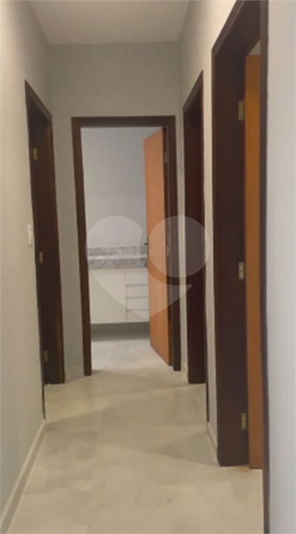 Seu novo lar no coração da Avenida Imirim. Apartamento com 3 dormitórios e reformado.