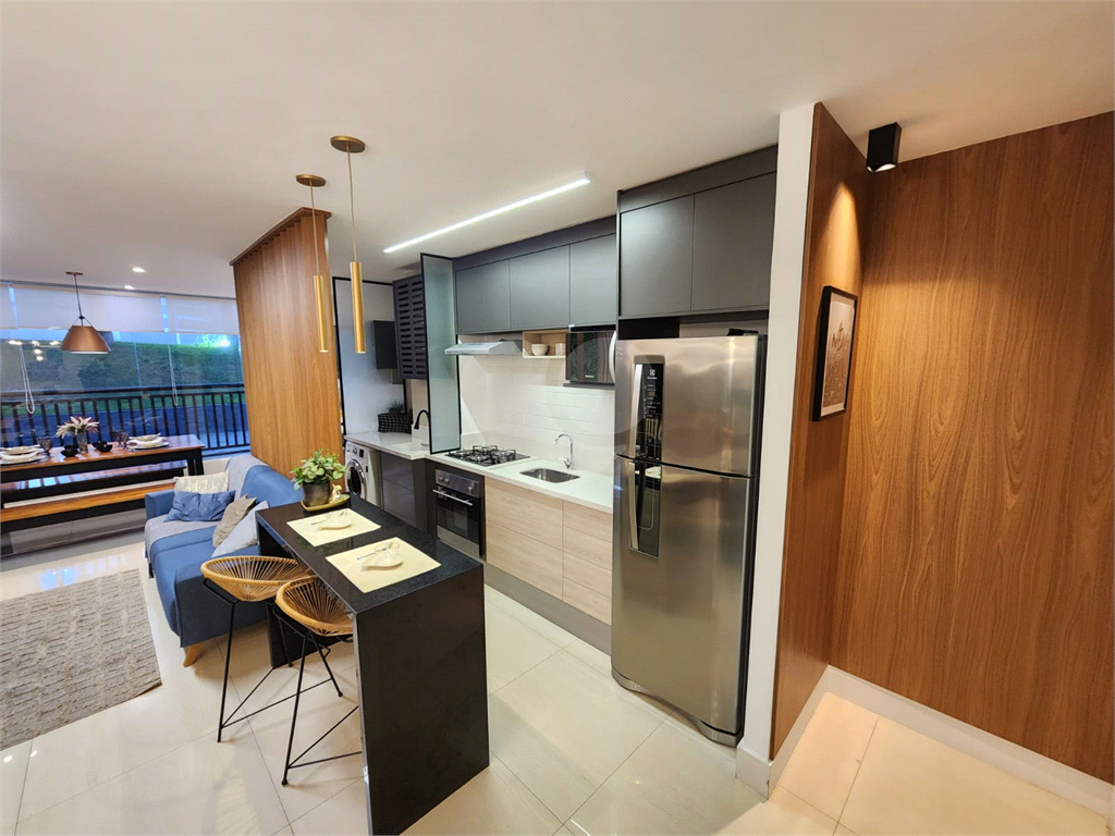 Apartamento 2 dormitórios, suíte, Vaga. Gopouva Guarulhos