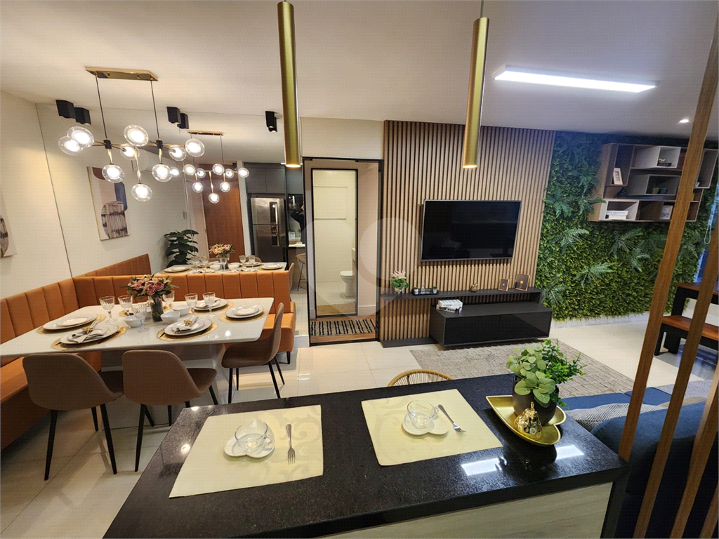 Apartamento 2 Dormitórios, Suíte, Vaga. Guarulhos