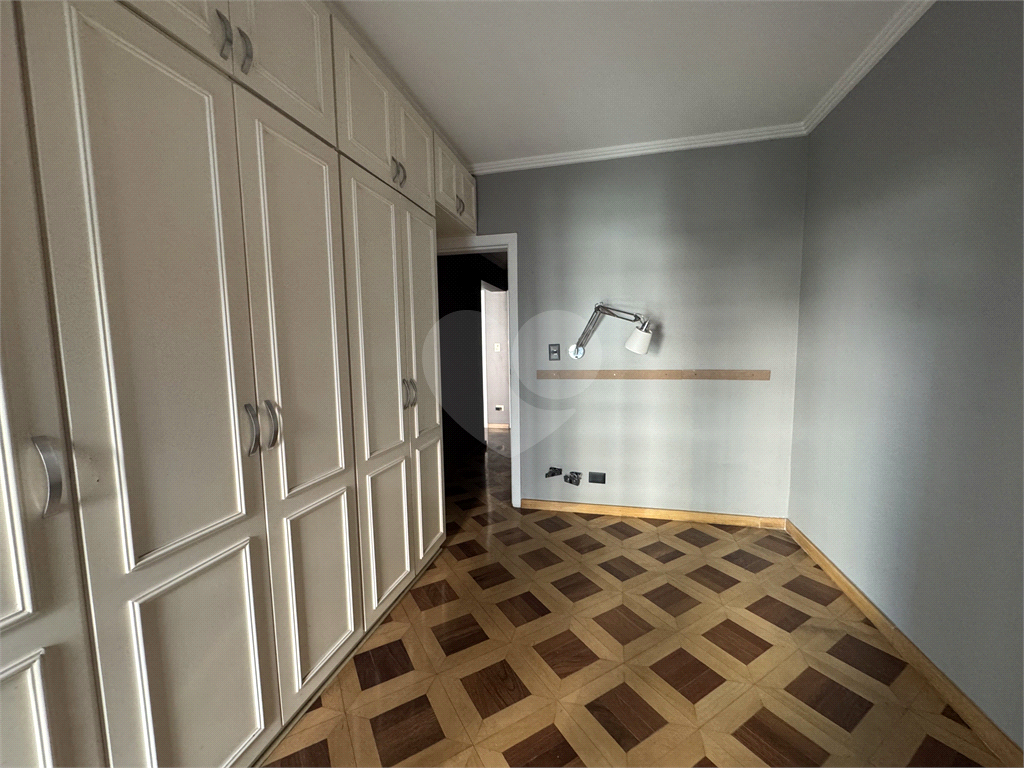 Apartamento á venda em Santana