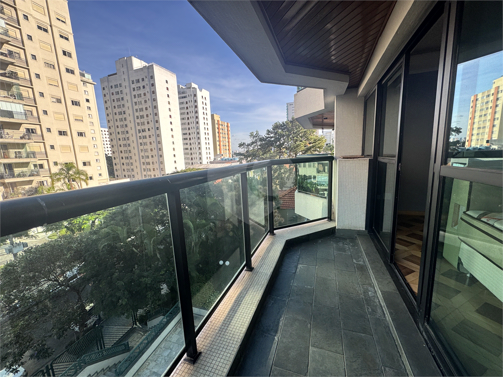 Apartamento á venda em Santana