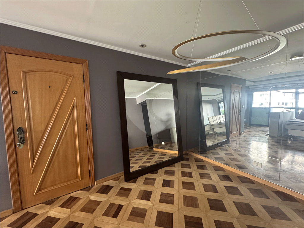 Apartamento á venda em Santana