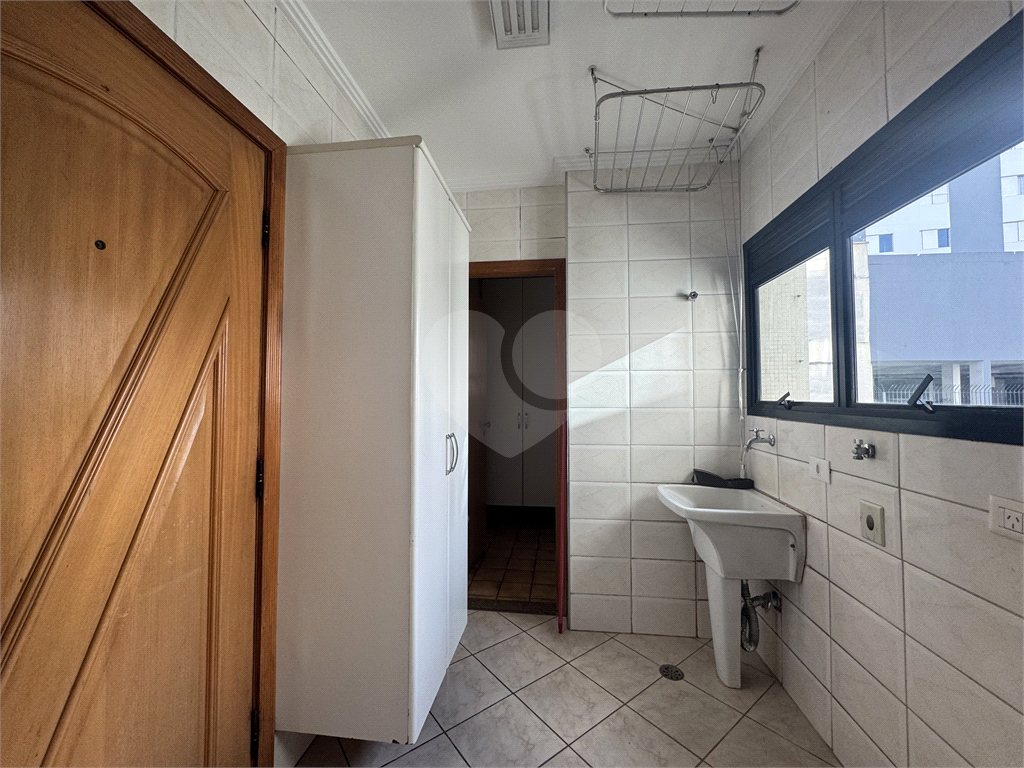 Apartamento á venda em Santana
