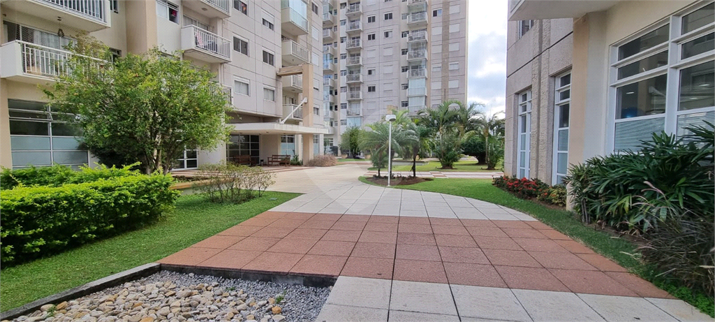 APARTAMENTO em CAMBUCI