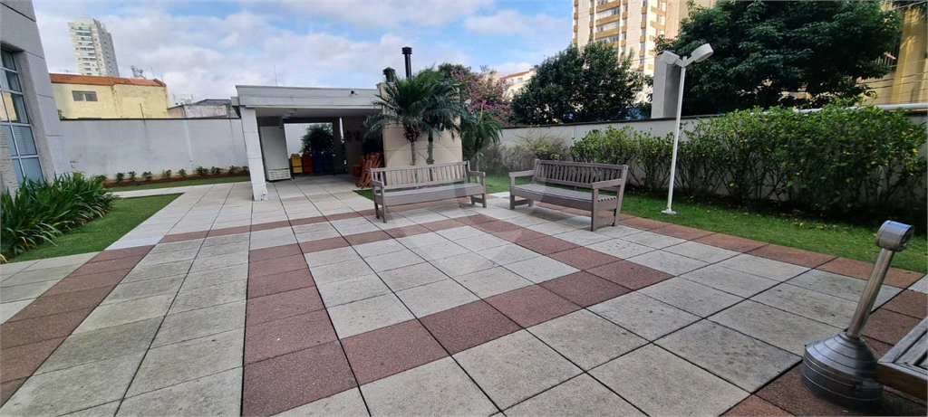 APARTAMENTO em CAMBUCI