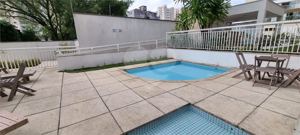 APARTAMENTO em CAMBUCI