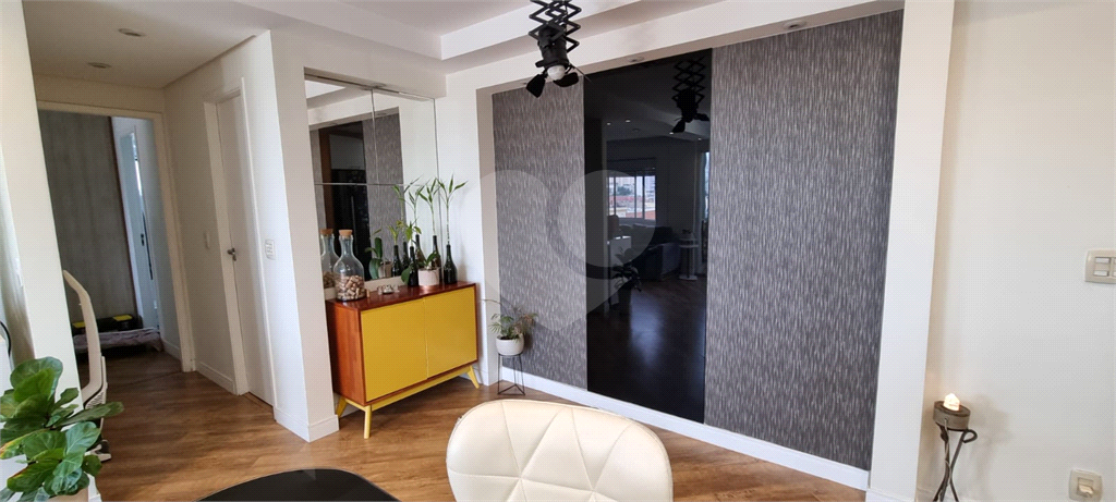 APARTAMENTO em CAMBUCI